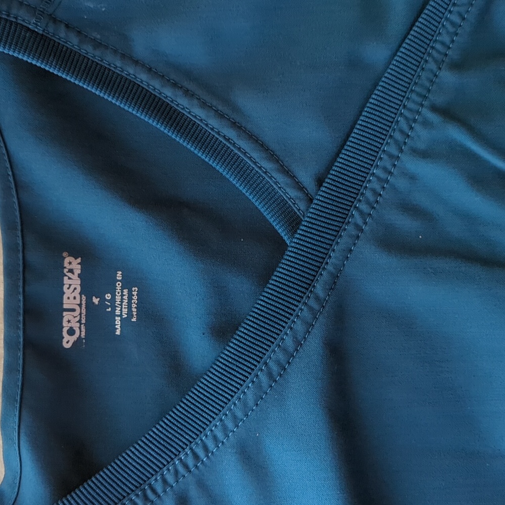 Set of large scrubs